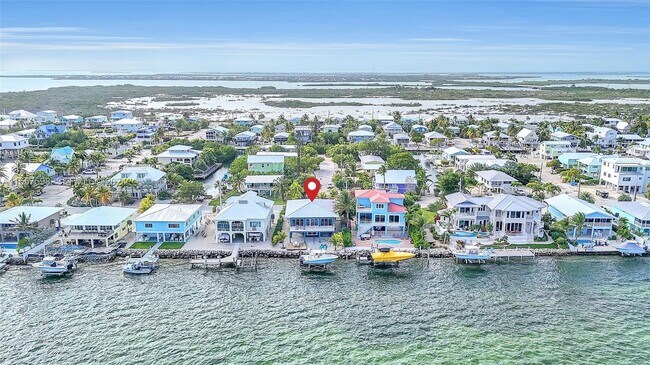 Building Photo - 441 La Fitte Rd