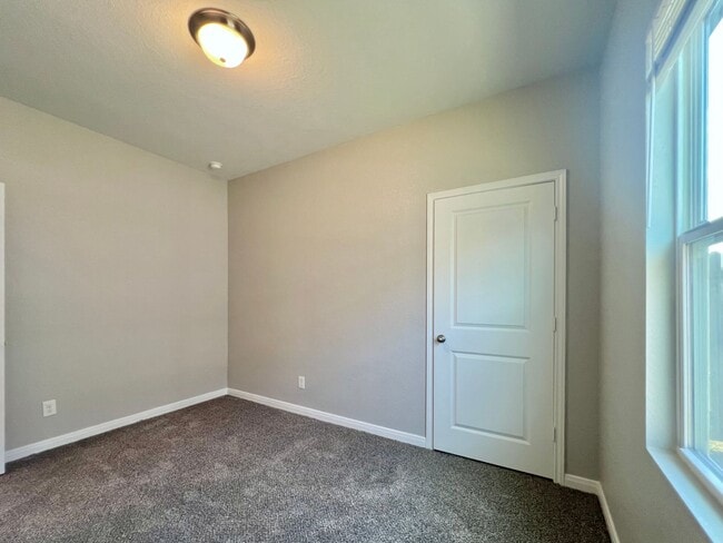 Building Photo - 12756 Cygnus