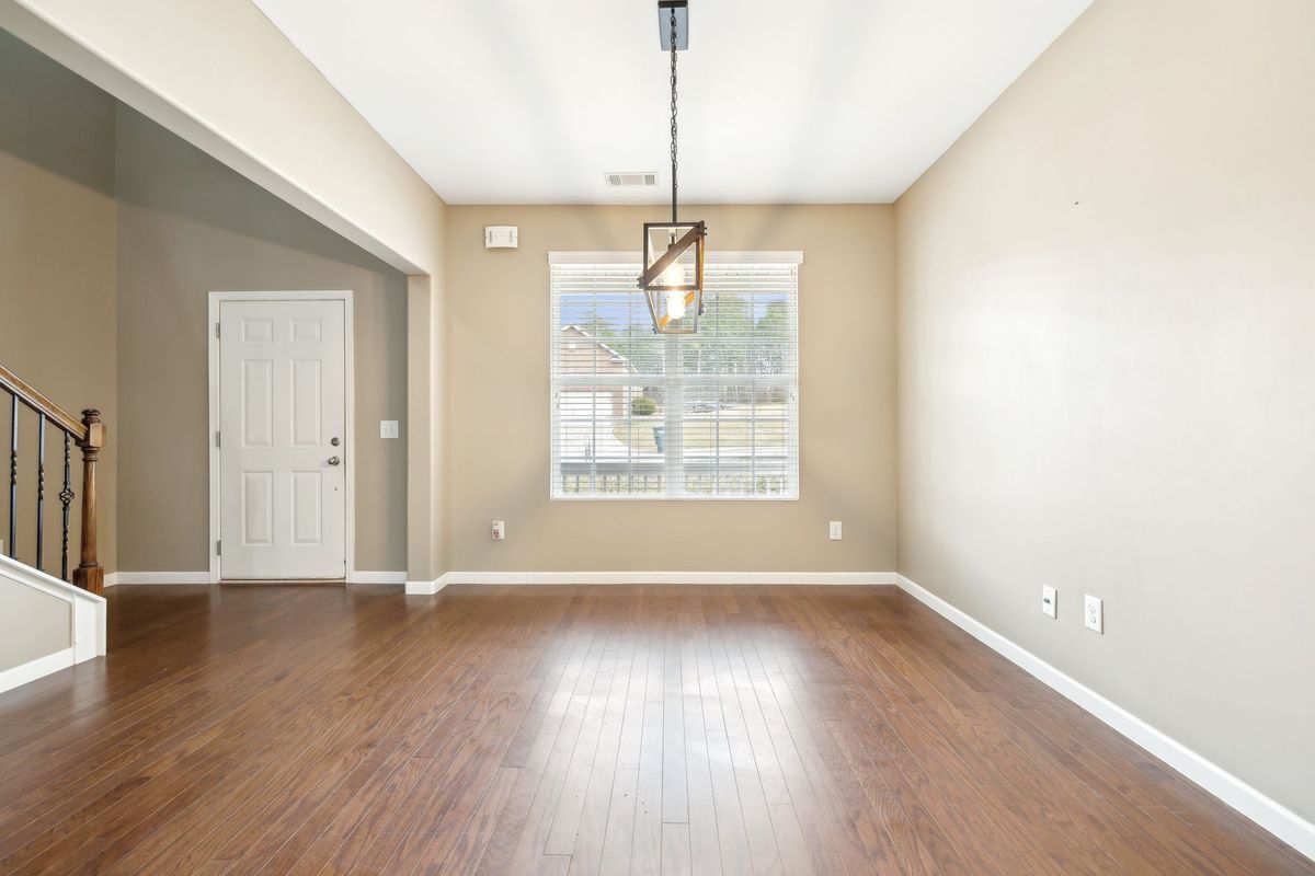 Building Photo - 3004 Bar Dr