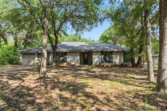 Primary Photo - 10303 Slaughter Creek Dr