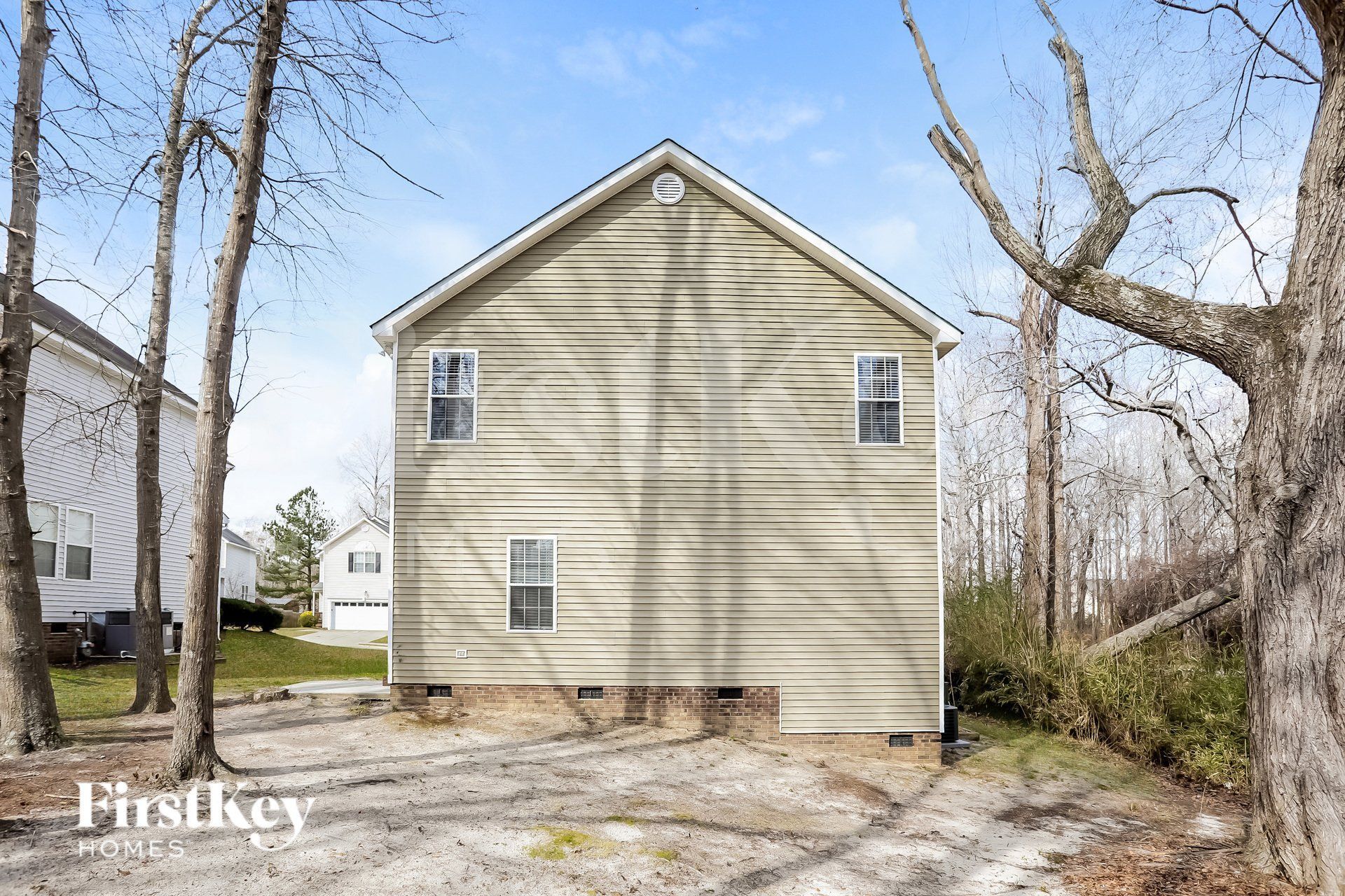 Building Photo - 708 Marjam Ln