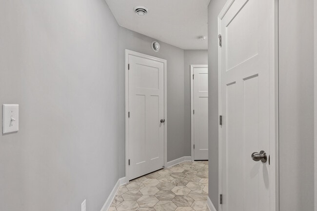 Building Photo - 11032 Zest St NE