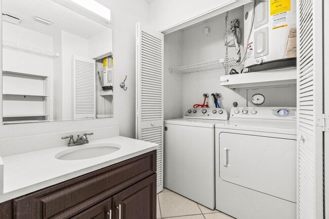 Building Photo - 9308 Ketay Cir