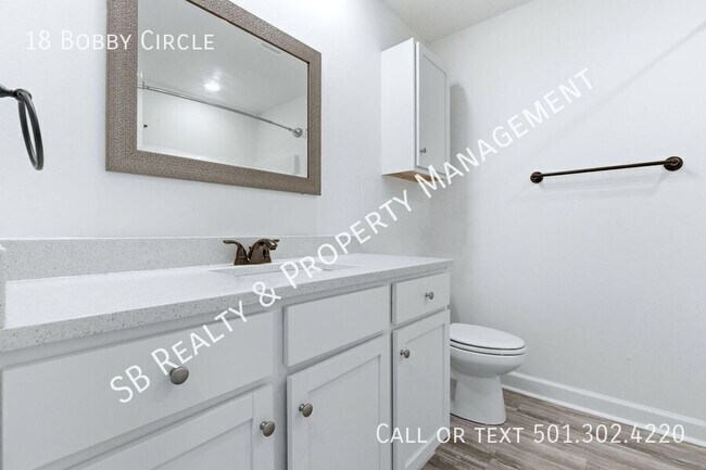 Building Photo - 18 Bobby Cir