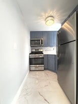Building Photo - 3975 Saxon Ave