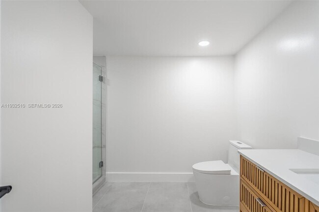 Building Photo - 8708 SW 79th Pl