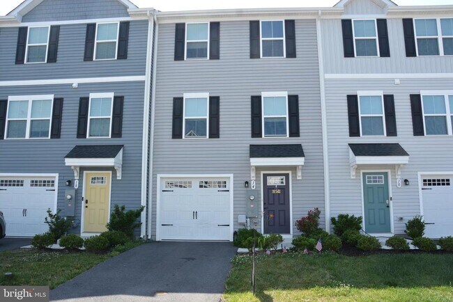 Building Photo - 14 Tadpole Landing Rd