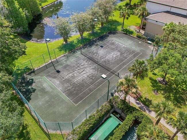 Building Photo - 17104 Carrington Park Dr
