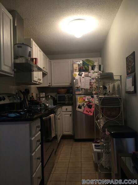 Building Photo - 14 Murdock St