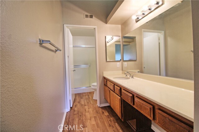 Building Photo - 25710 Sunrise Way