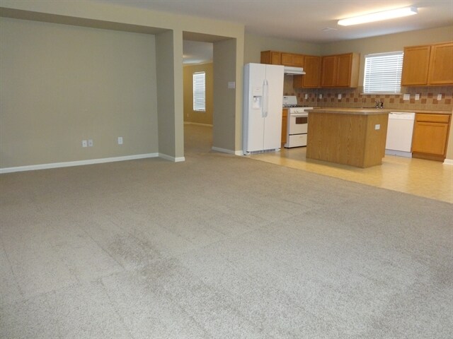 Building Photo - 20707 Cypress Vale Dr