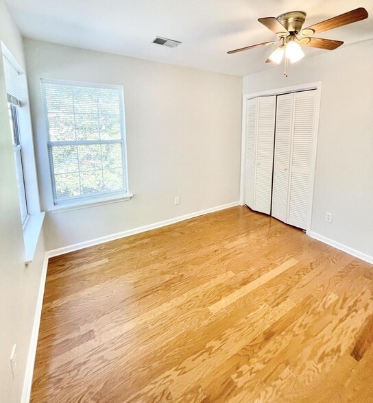 2nd Bedroom - 1986 Treebark Dr