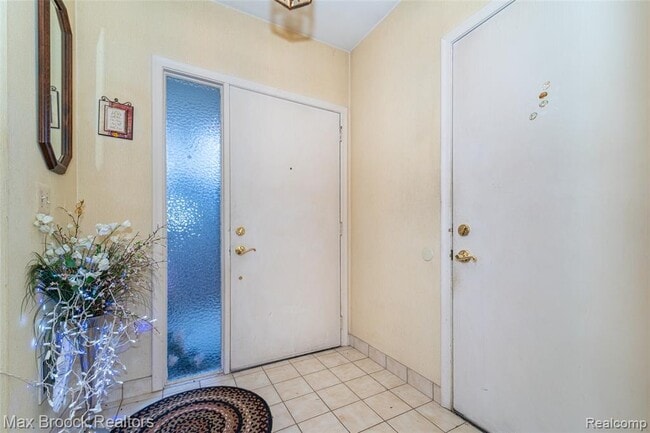 Building Photo - 862 Yorktown Ct