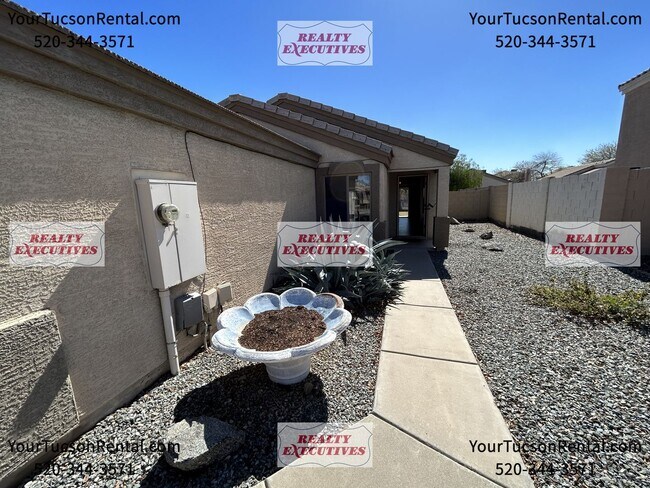 Building Photo - El Mirage 3/2 Near N Dysart Rd & W Thunder...