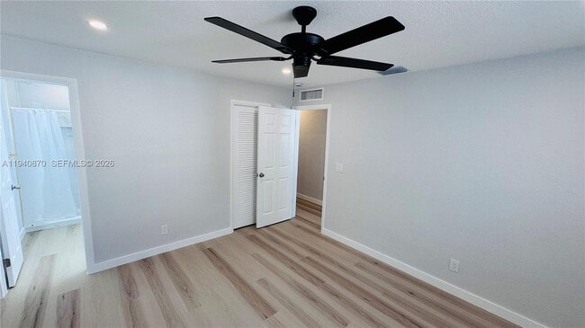 Building Photo - 808 NE 2nd St