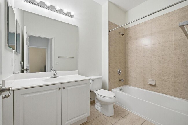 Building Photo - 4501 Mimosa Terrace