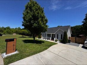 Building Photo - 1617 Whetstone Ct