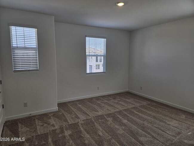 Building Photo - 3353 S Primrose