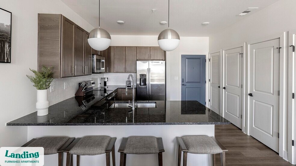 Building Photo - 170 Graphics Dr