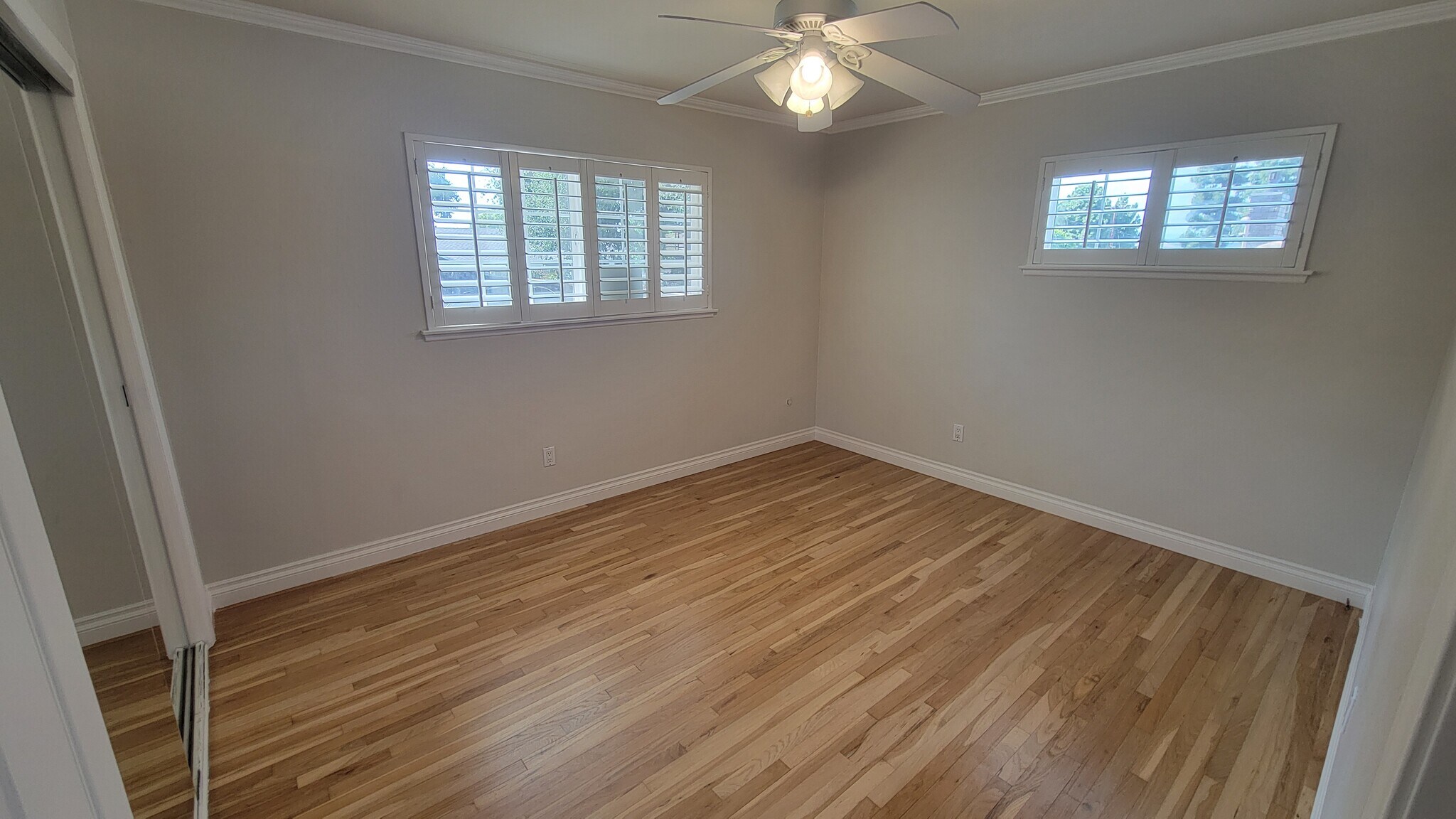 Building Photo - 3024 N Oceanview St