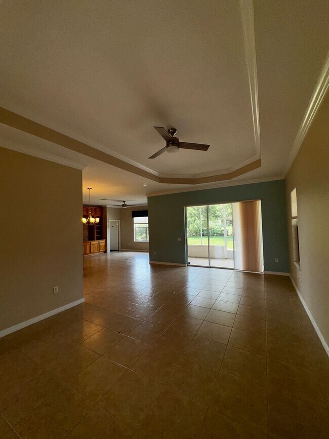 Building Photo - For Rent |Active 55+ Spacious 3BR Home in Candler Hills at On Top of the World – Private Cul-de-S...