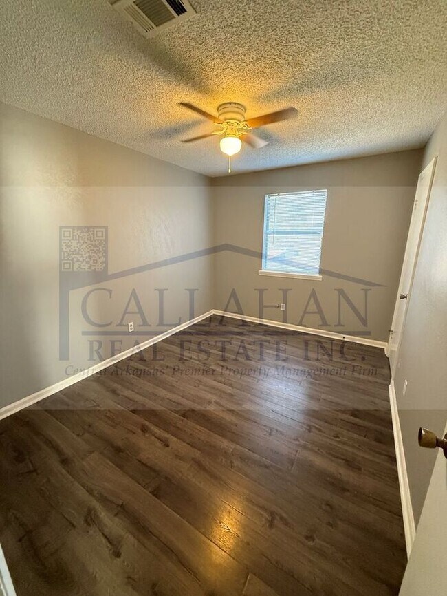 Building Photo - 4 Bedroom Home in Mabelvale