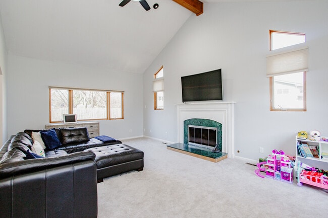 Building Photo - 938 Aberdeen Dr