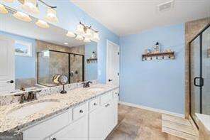 Building Photo - 496 Spring View Dr