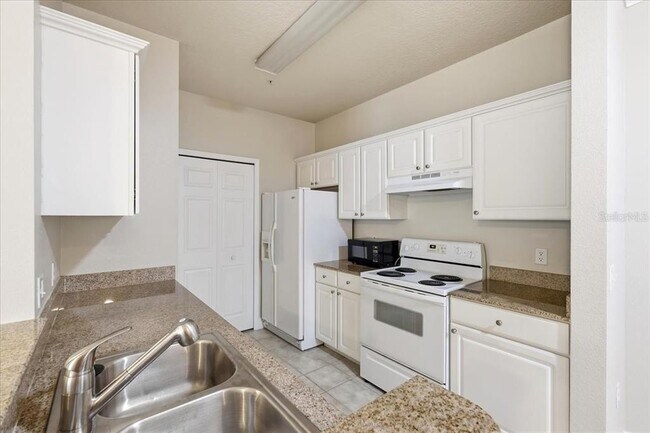 Building Photo - 430 Southern Pecan Cir