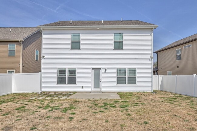 Building Photo - 212 Eusa Cantrell Ln