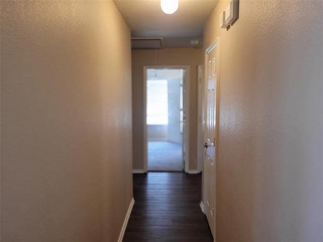 Building Photo - 2851 Avery Dr