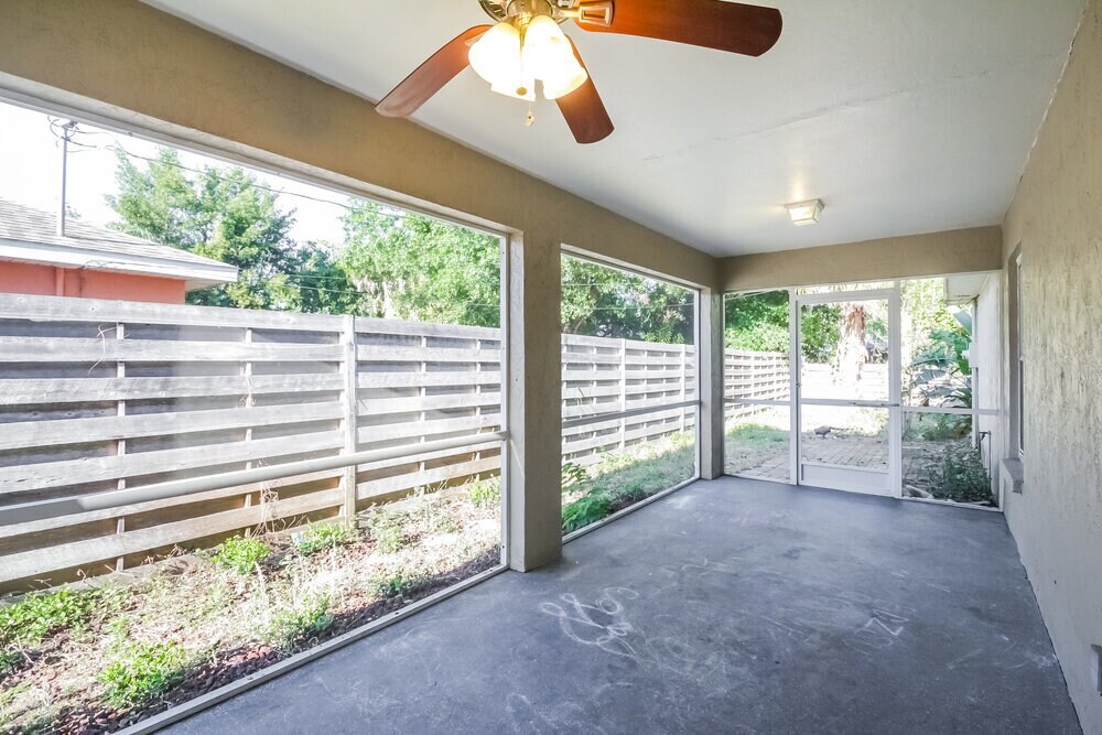 Building Photo - 4652 Ardale St
