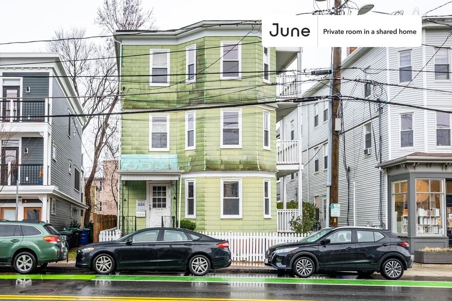 Building Photo - Room in Shared 5 bed/1 bath home