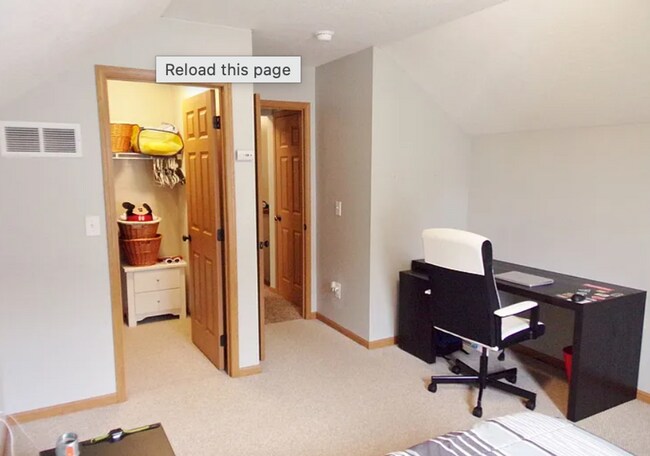 Building Photo - Beautiful 4 bedroom 2.5 bath home in Lewis Center