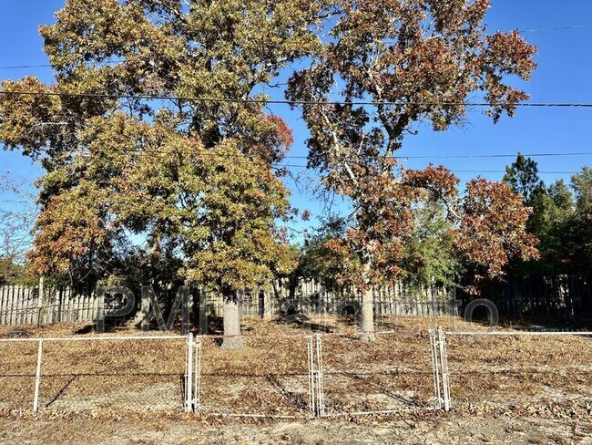 Building Photo - 3308 Oakdale Rd
