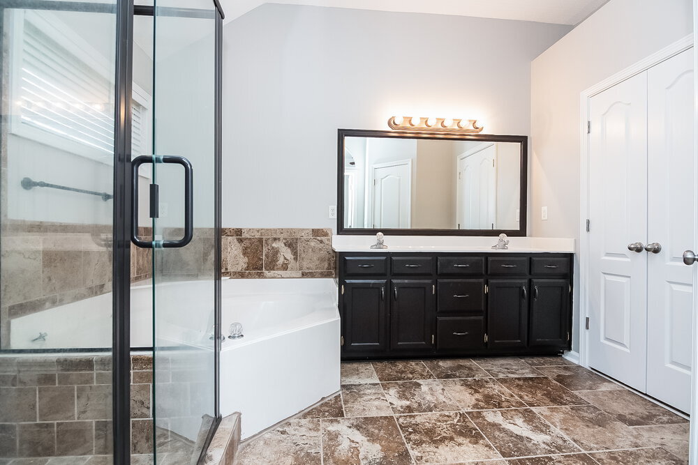 Building Photo - 6391 Braybourne Main