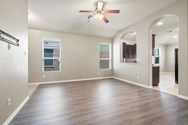 Building Photo - 2131 Beacon Park Ct