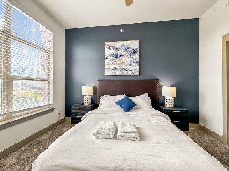 Building Photo - 2901 Indiana St