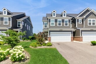 Building Photo - 24518 W Alexis Ln