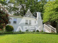 Building Photo - NORTH KNOX - 3 Bd Single Family Brick Ranc...