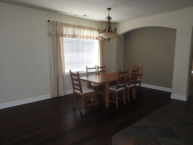 Building Photo - Gorgeous Home with Pool in Beautiful El Do...