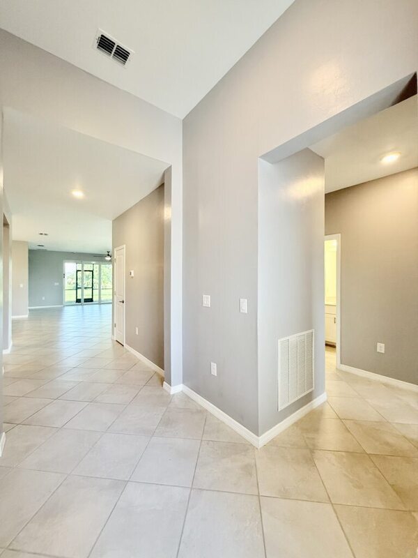 Building Photo - 16304 Quesa Dr