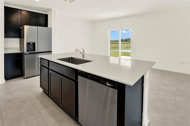 Building Photo - 517 Bell Prairie Cir