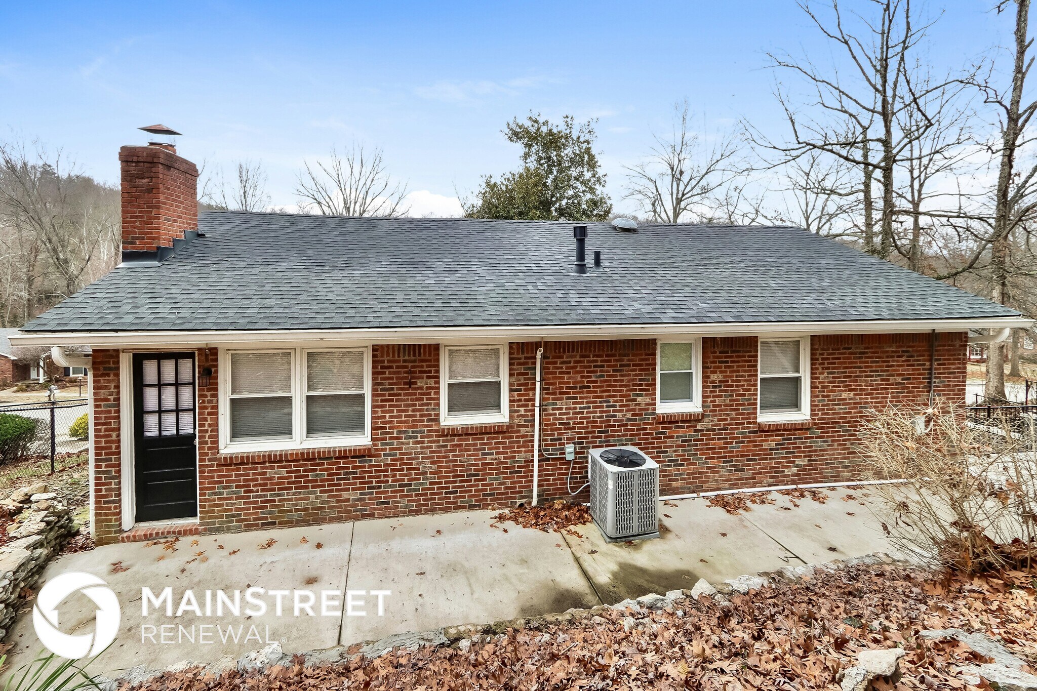 Building Photo - 9104 Royal Oak Dr