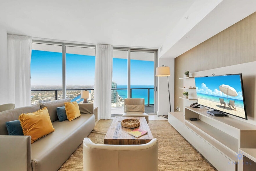 Building Photo - 4111 S Ocean Dr