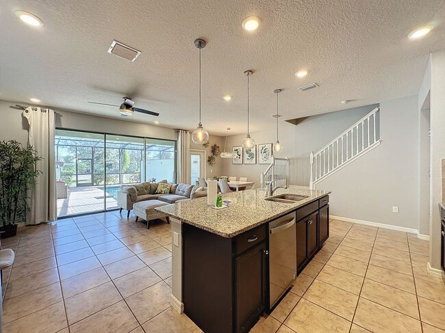 Building Photo - 4626 Terrasonesta Dr