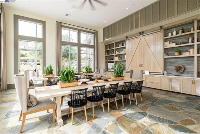 Building Photo - Beautiful 2 story home located in gated community of Wallis Ranch Dublin