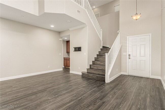 Building Photo - 788 Forest Peak St