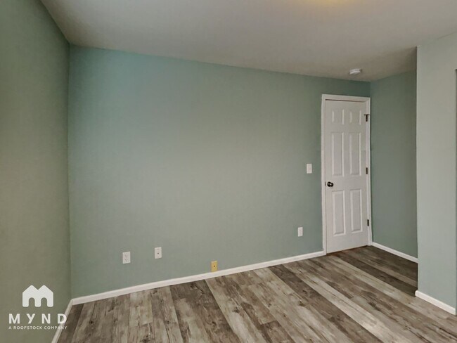 Building Photo - 24944 SE 43rd St