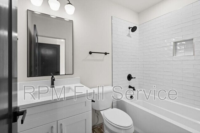 Building Photo - 4021 Clarksville Pike